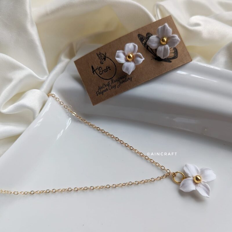 Four Petal Flower jewellery set